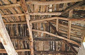 Rehabilitación e interiorismo de Casa Balsa en Ourol | Ezcurra e Ouzande arquitectura Santiago de Compostela